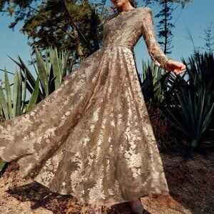 Khaki Party Women's Exquisite Long Sleeve Lace Dress